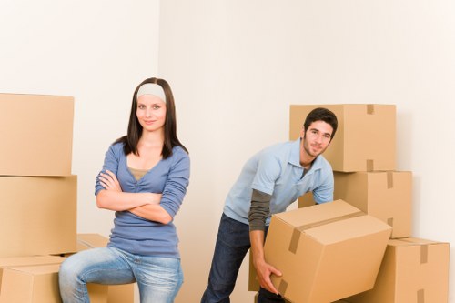 Commercial moving truck support for Harrow businesses